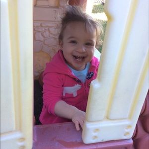 Meet your Posher, Dina